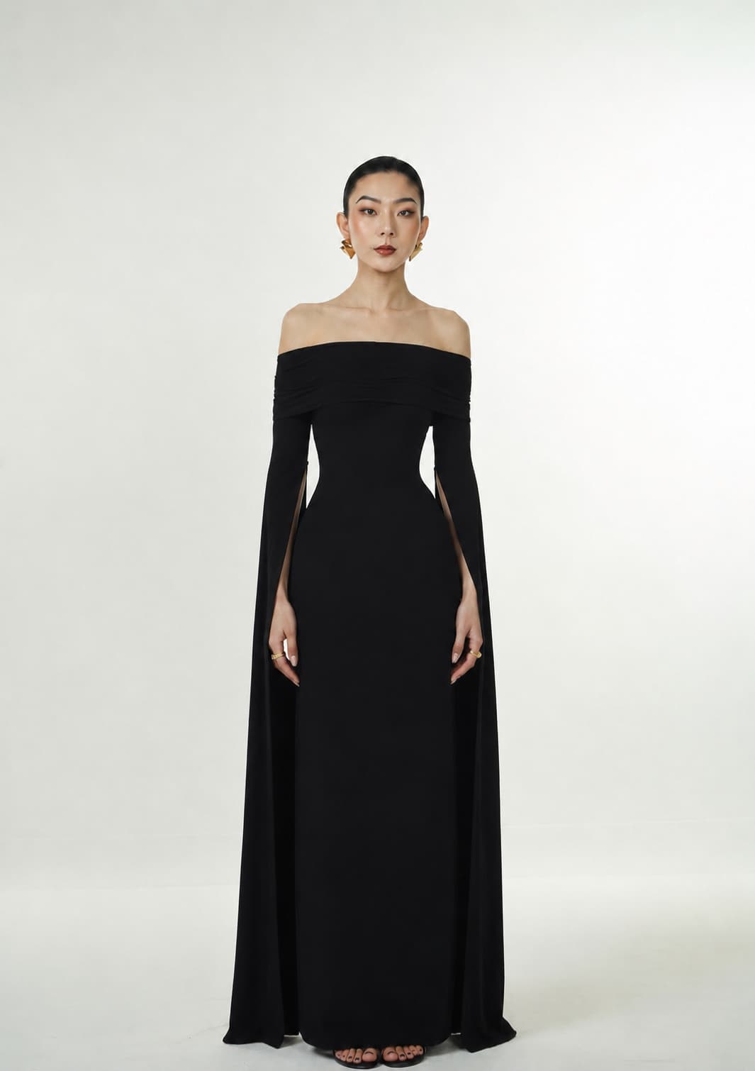Strapless Maxi Dress with Detachable Off-Shoulder Sleeves